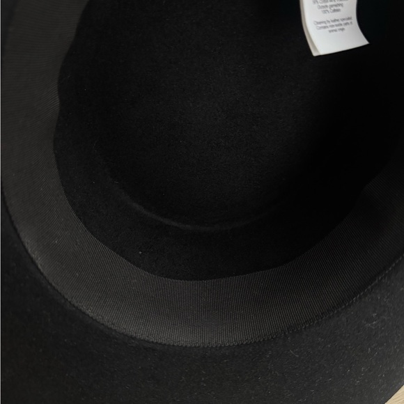 Hermes Kelly Hat, Gold hardware, worn ONCE, BLACK